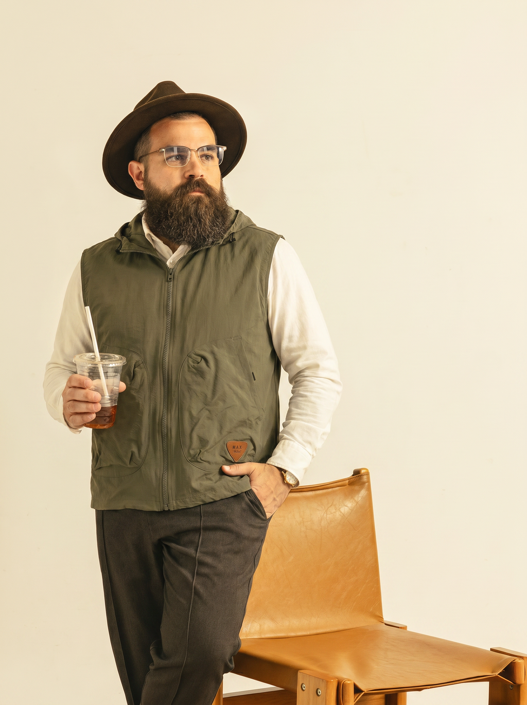 Plus-size men's trendy bubble gauze outdoor vest, short-sleeved, sporty, comfortable, outdoor hooded jacket, men's windproof